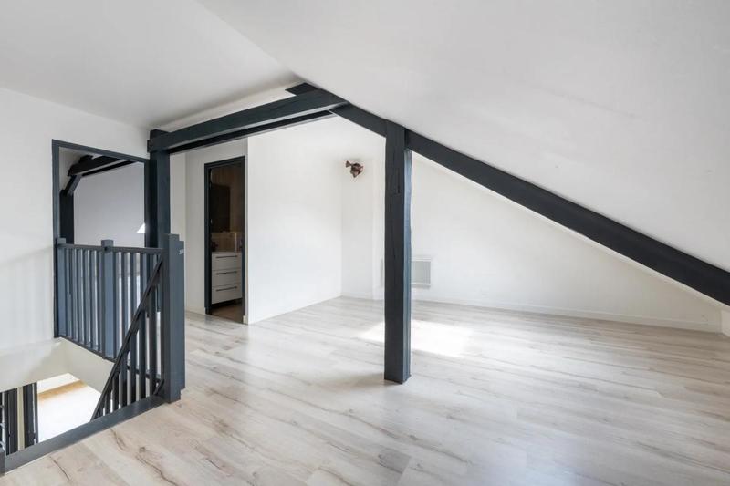 Maison - 190 m² - 5 pièces
