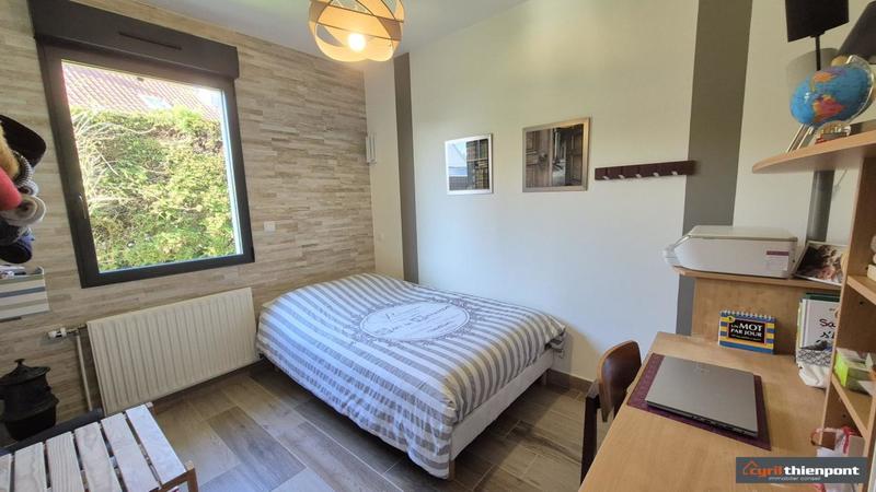 Pavillon - 140 m² - 7 pièces