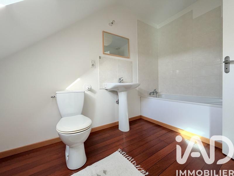 Maison - 80 m² - 5 pièces