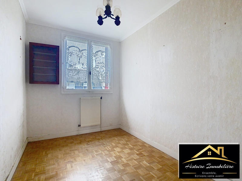 Maison - 87 m² - 5 pièces