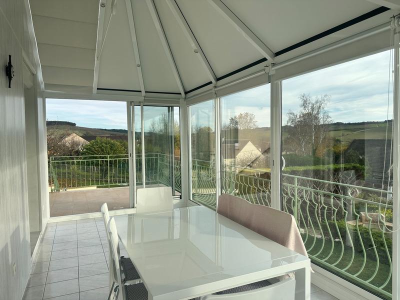 Maison - 179 m² - 9 pièces