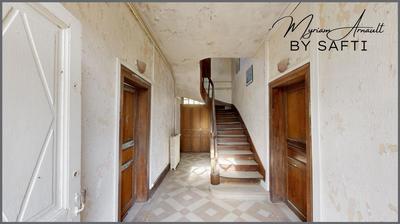 Maison - 190 m² - 9 pièces