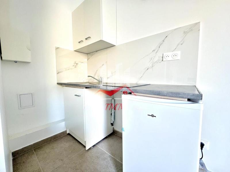 Studio - 23 m² - 1 pièce