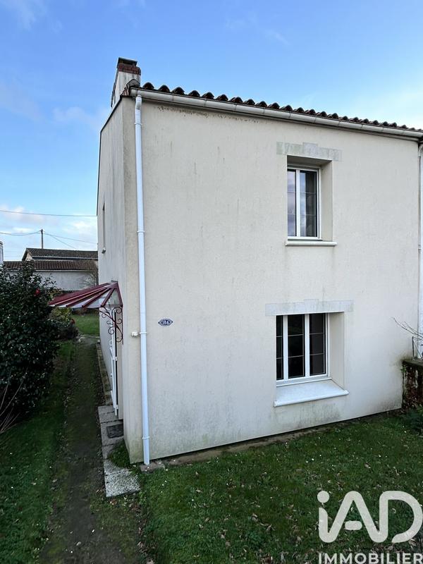 Maison - 92 m² - 5 pièces