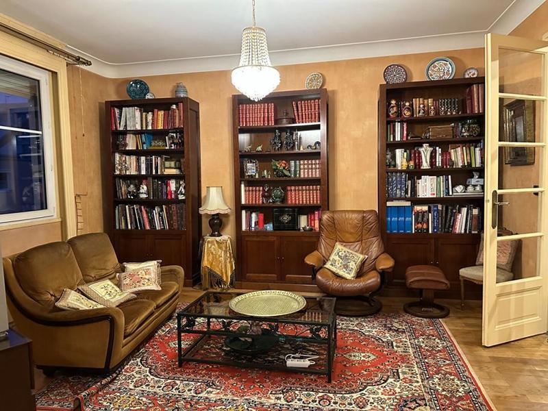 Appartement - 100 m² - 5 pièces