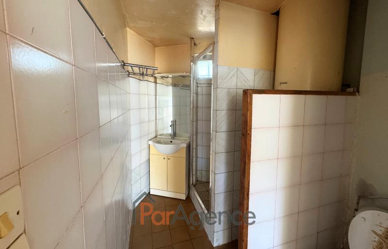 Maison - 169 m² - 9 pièces