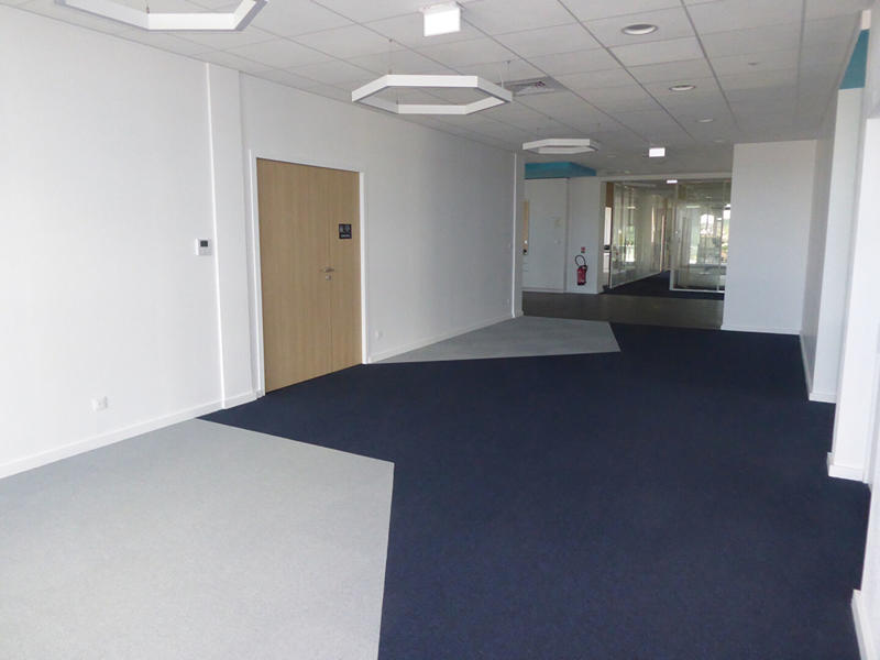 Bureau - 500 m²