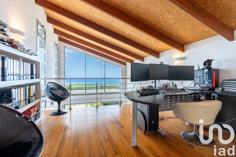 Maison - 274 m² - 8 pièces