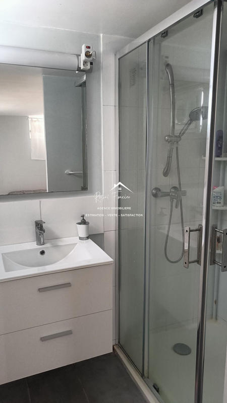 Maison - 102 m² - 6 pièces