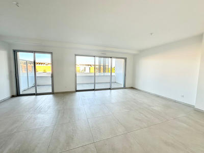 Appartement - 104 m² - 4 pièces