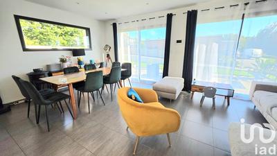 Maison - 119 m² - 6 pièces