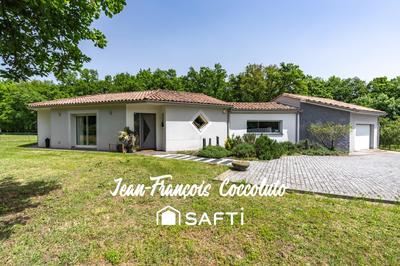 Maison - 145 m² - 5 pièces