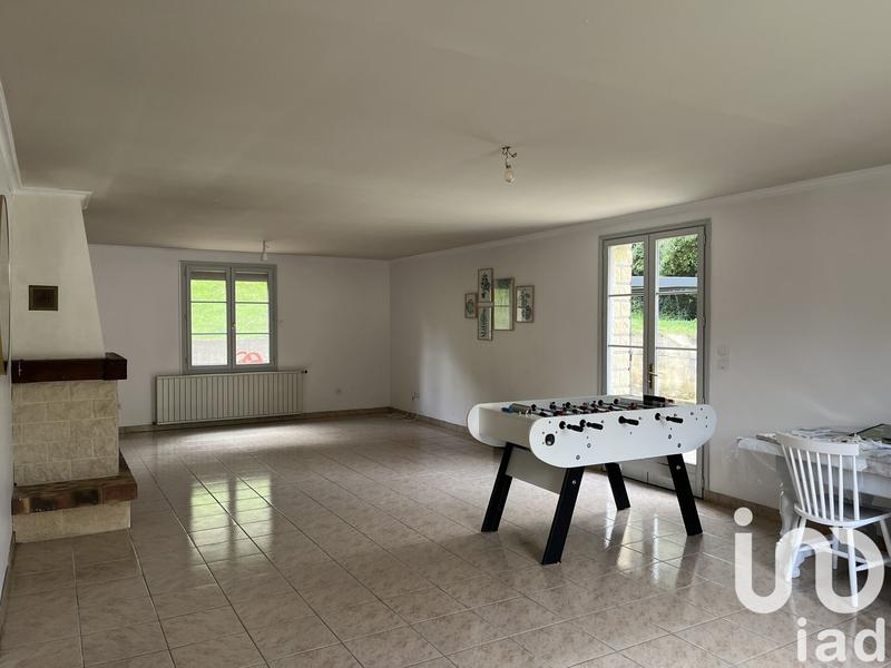 Maison - 198 m² - 8 pièces