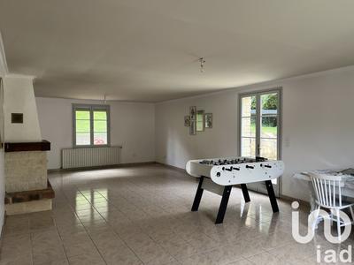 Maison - 198 m² - 8 pièces