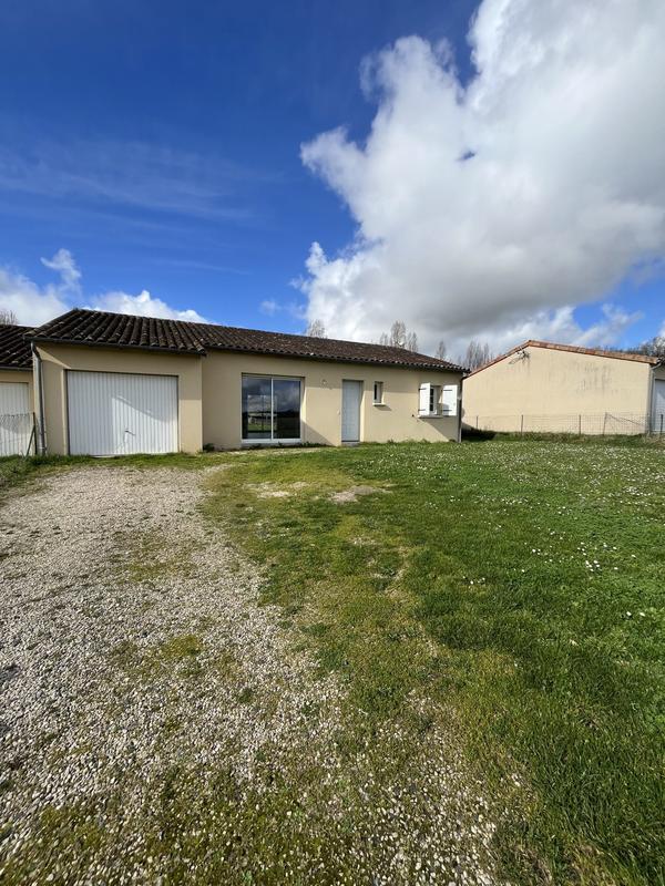 Maison - 88 m² - 3 pièces