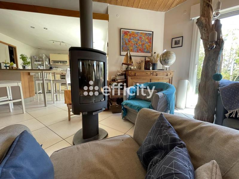 Maison - 161 m² - 5 pièces