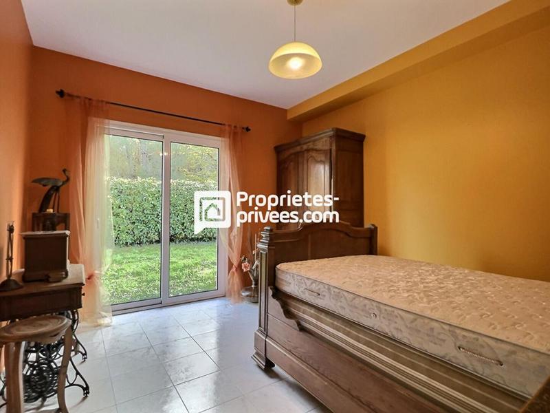 Maison - 190 m² - 5 pièces