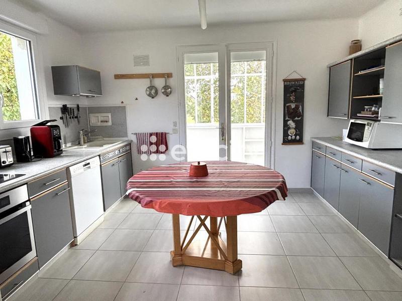 Maison - 135 m² - 5 pièces