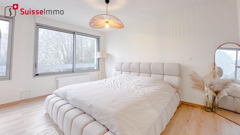 Appartement - 122 m² - 5 pièces