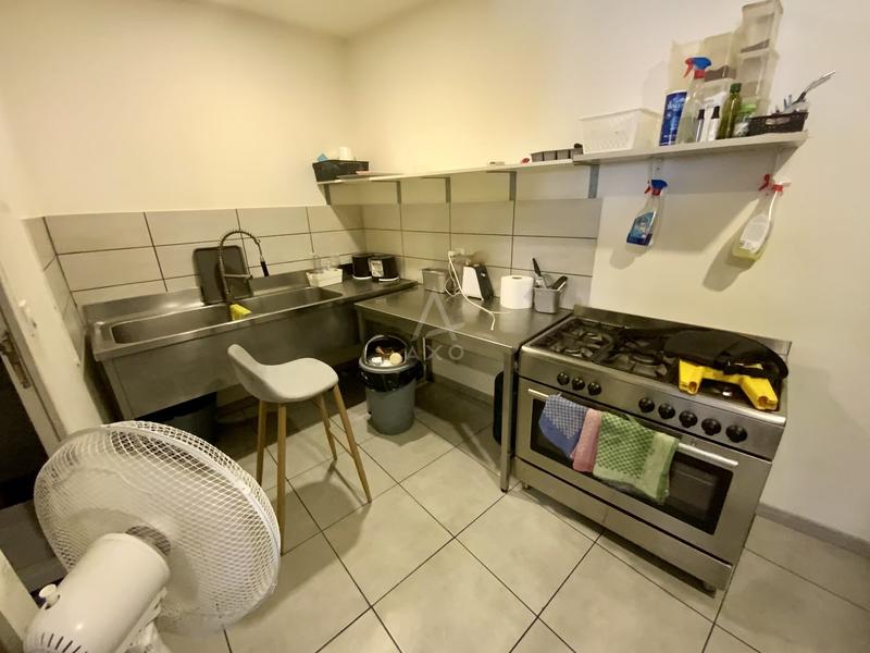 Fonds de commerce - 66 m²