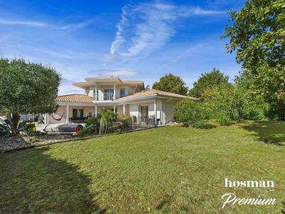 Maison - 170 m² - 6 pièces