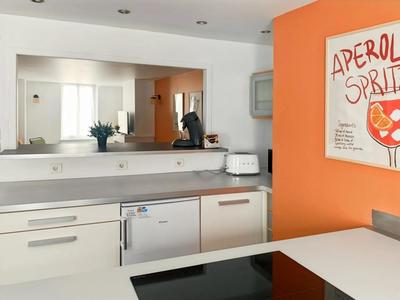 Duplex - 121 m² - 8 pièces