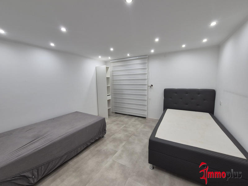 Maison - 200 m² - 6 pièces