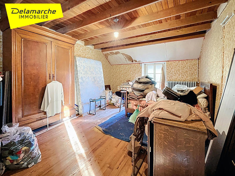 Maison - 240 m² - 11 pièces