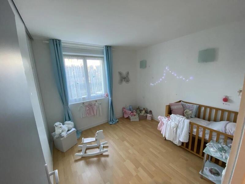 Maison - 205 m² - 8 pièces