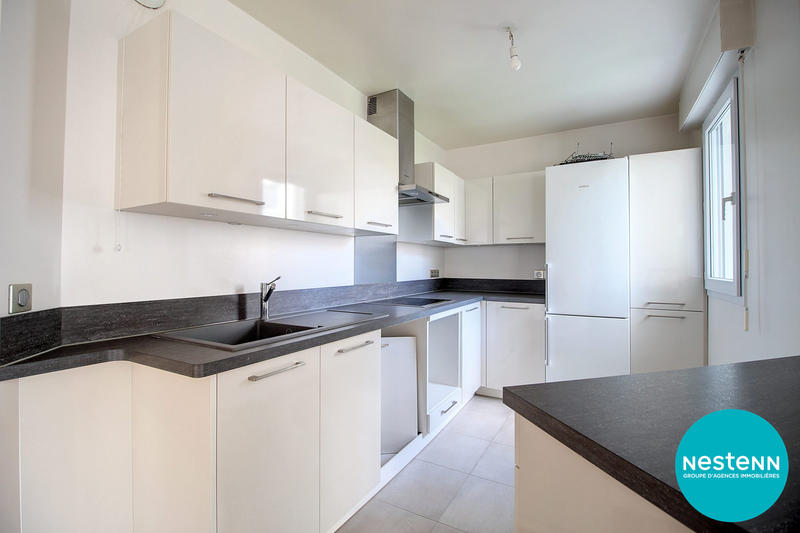 Appartement - 92 m² - 4 pièces