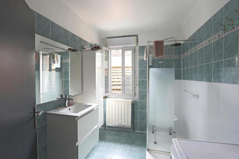 Maison - 250 m² - 7 pièces