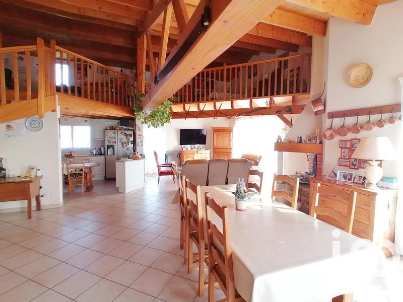 Maison - 151 m² - 5 pièces