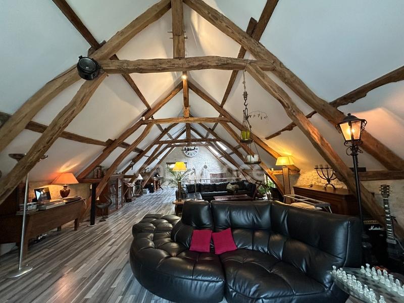 Maison - 151 m² - 4 pièces