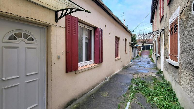 Maison - 63 m² - 6 pièces