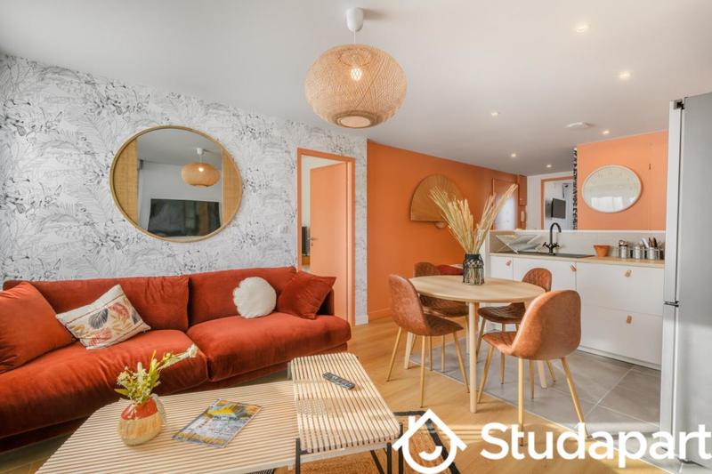 Chambre - 10 m² - 1 pièce