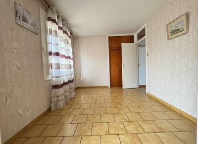 Maison - 98 m² - 5 pièces