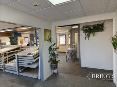 Local d'activités - 434 m²