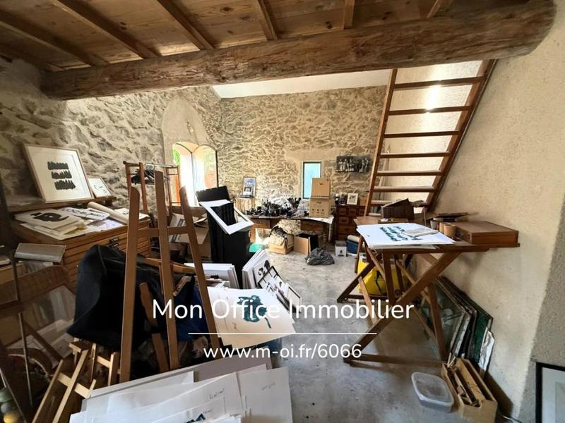 Maison - 390 m² - 14 pièces