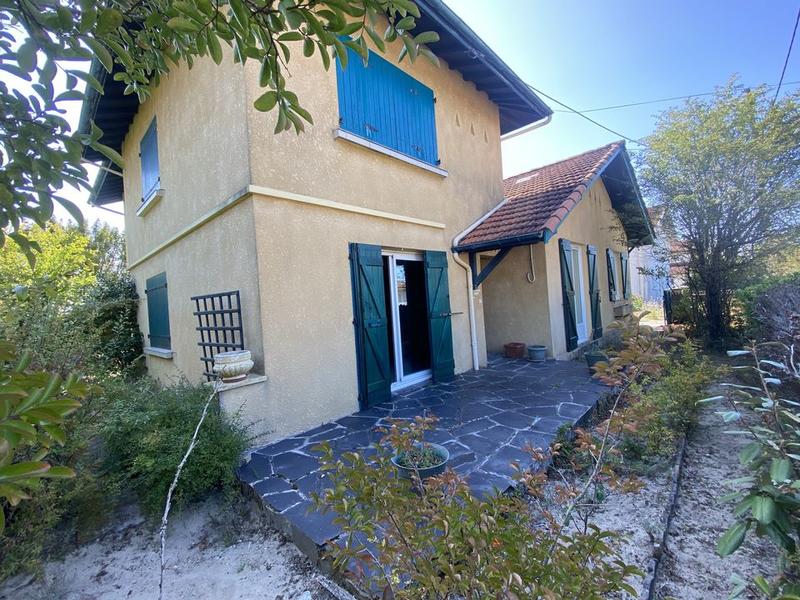 Maison - 161 m² - 6 pièces