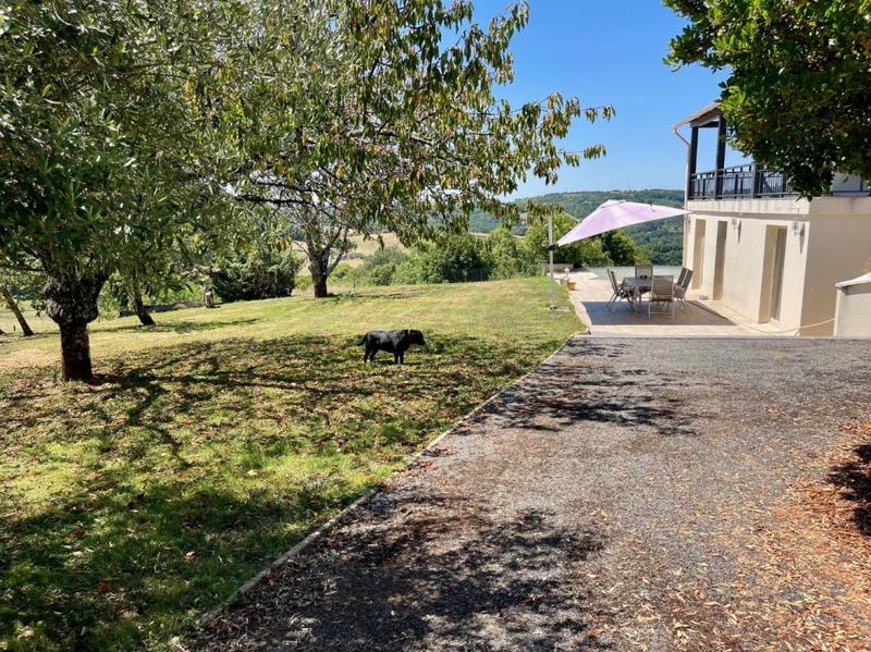 Maison - 165 m² - 6 pièces