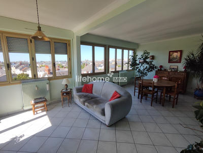 Appartement - 107 m² - 4 pièces