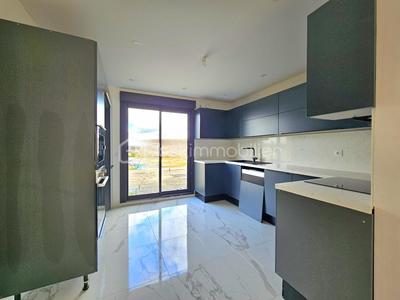 Maison traditionnelle - 140 m² - 6 pièces