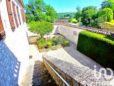 Maison - 165 m² - 7 pièces