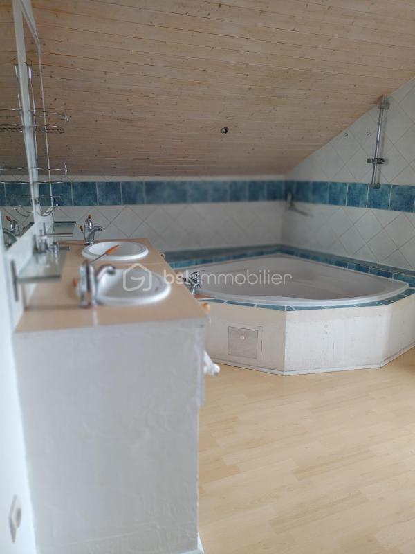 Maison en pierre - 127 m² - 5 pièces