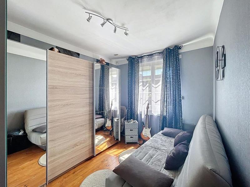 Pavillon - 145 m² - 6 pièces