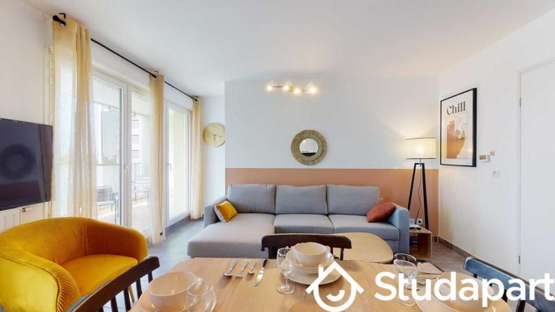 Chambre - 9 m² - 1 pièce