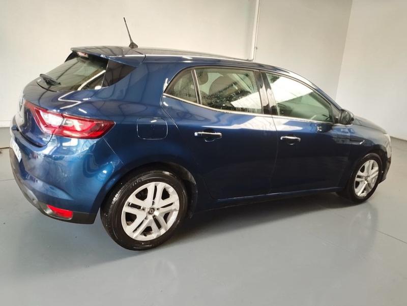 Renault Mégane IV 1.2 Tce 100 Energy Business 5p