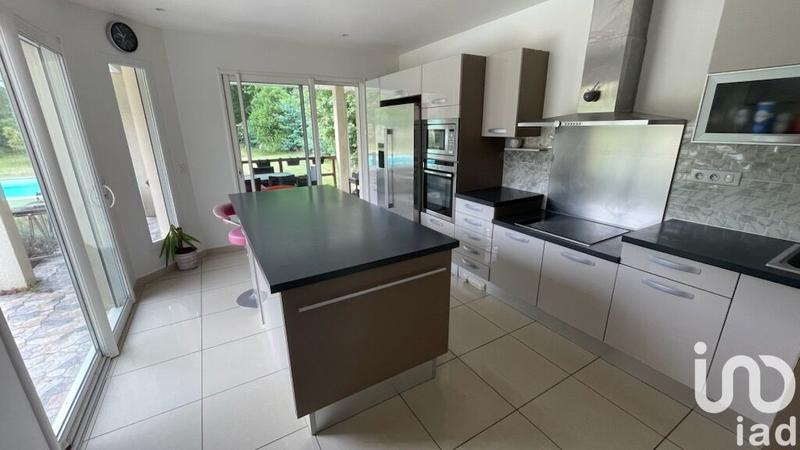 Maison - 162 m² - 6 pièces