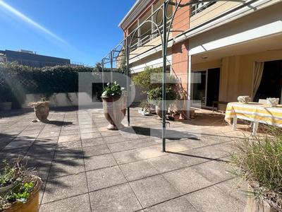 Appartement - 170 m² - 7 pièces