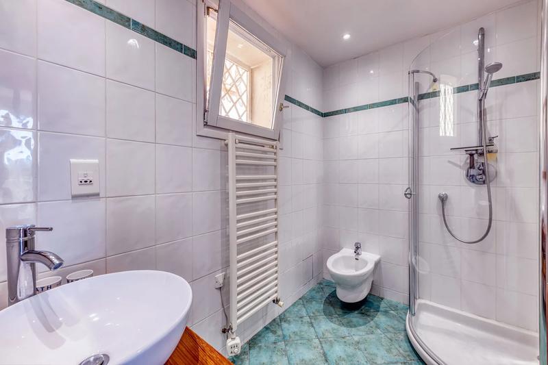 Maison - 195 m² - 6 pièces